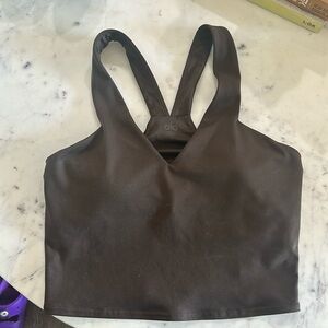 Alo yoga top sports bra size medium brown color